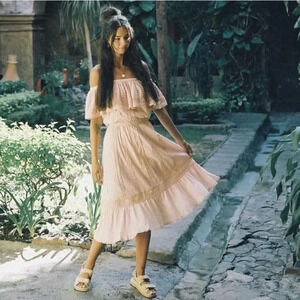 NWT Spell Cassie Lace Gown in Petal Size XS Bohemian Romantic Shabby Chic